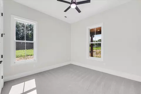 Bedroom - 309 Hickory Grove Dr, Morrison, TN 37357 photo 9 of 10