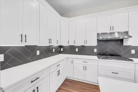 Kitchen - 309 Hickory Grove Dr, Morrison, TN 37357 photo 8 of 10