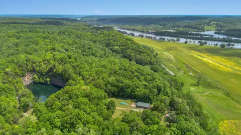 1202 Beech Grove Rd, Ashland City, TN 37015