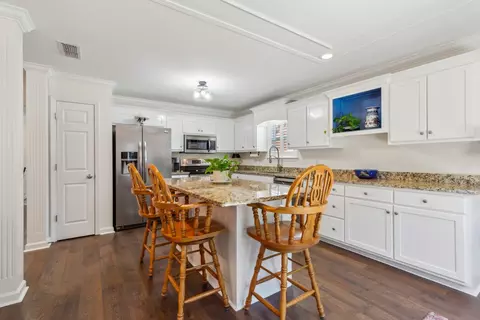 Kitchen - 3348 Berryside Dr, Murfreesboro, TN 37128 photo 2 of 3