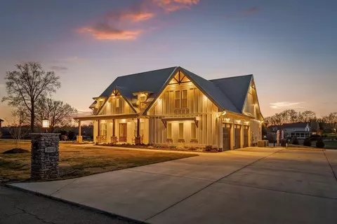 8038 Savannah Trl, Ooltewah, TN 37363