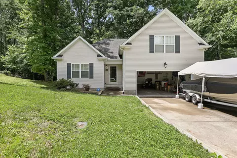 7296 Sugar Camp Dr, Greenbrier, TN 37073