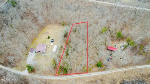 31 Tresa St, Crossville, TN 38572