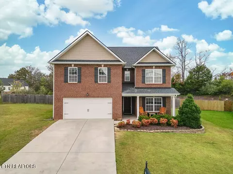 2756 Southwinds Cir, Sevierville, TN 37876