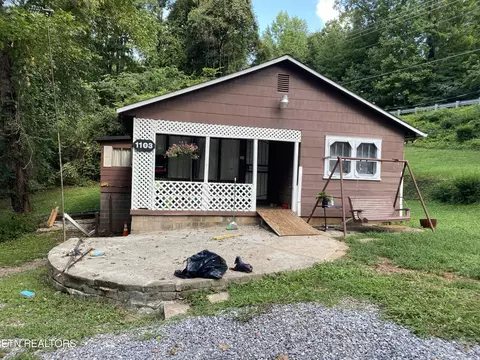 1103 Army St, Knoxville, TN 37920