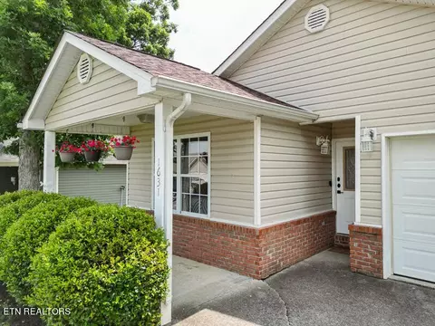 1631 Monte Vista Dr, Sevierville, TN 37862