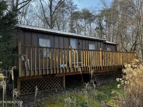 10030 Westland Dr, Knoxville, TN 37922