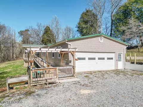 2037 Bays Mountain Rd, New Market, TN 37820