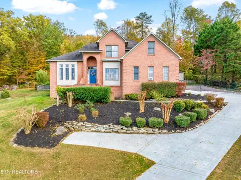 45 Palisades Pkwy, Oak Ridge, TN 37830