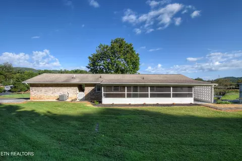 620 N Mohawk Dr, Erwin, TN 37650 photo 24