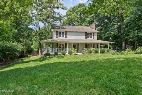 9524 W Aiken Dr, Knoxville, TN 37922
