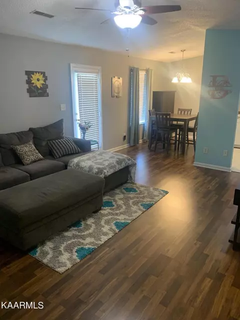 7556 Gary White Rd, Corryton, TN 37721 photo 4