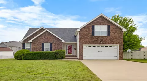 2577 Emerald Ct, Clarksville, TN 37042