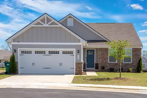 554 Biltmore Ct, White House, TN 37188
