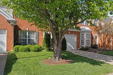 512 Old Towne Dr, Brentwood, TN 37027