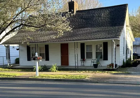 618 E Vine St, Murfreesboro, TN 37130