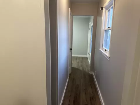 Entry Way - 618 E Vine St, Murfreesboro, TN 37130 photo 2 of 3