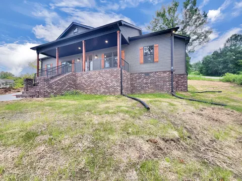 585 Bridle Path Ln, Hartsville, TN 37074