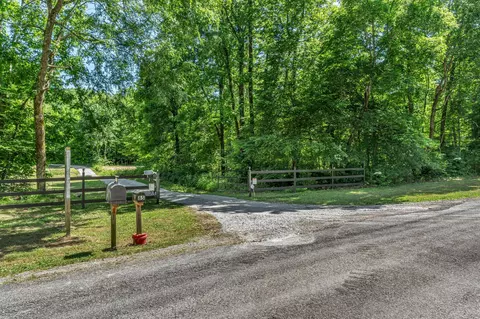 101 Anderson Creek Rd, Summertown, TN 38483