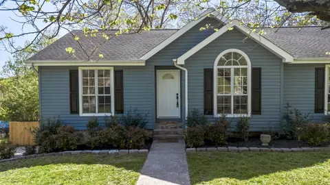 13324 Emerald Creek Cir, Soddy Daisy, TN 37379