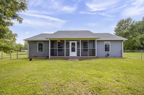 880 Denning Ford Rd, Portland, TN 37148