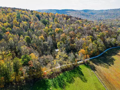 312 Tom Rhea Rd, Mcminnville, TN 37110
