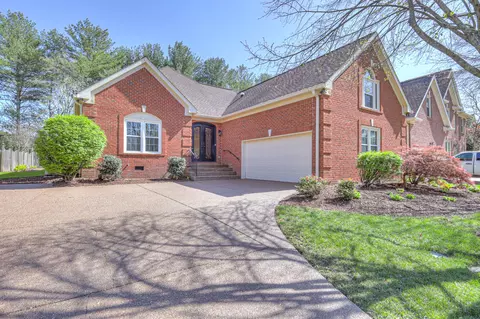 109 Polk Place Dr, Franklin, TN 37064