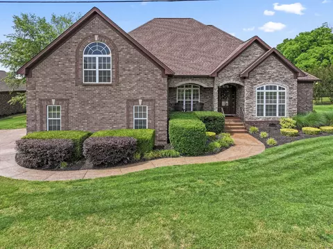 804 Harrisburg Ln, Mount Juliet, TN 37122