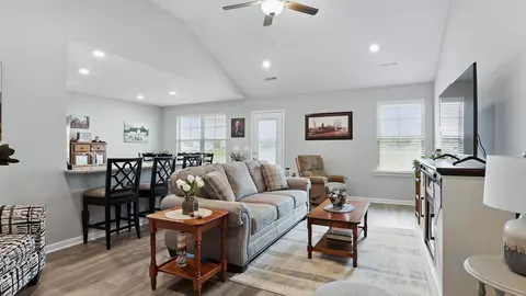326 Ruby Cate Way, Murfreesboro, TN 37128 photo 4
