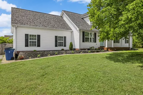 112 Vassar Ct, Murfreesboro, TN 37129