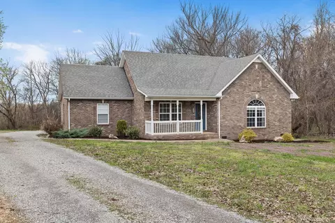 1023 Richards Trce, Orlinda, TN 37141