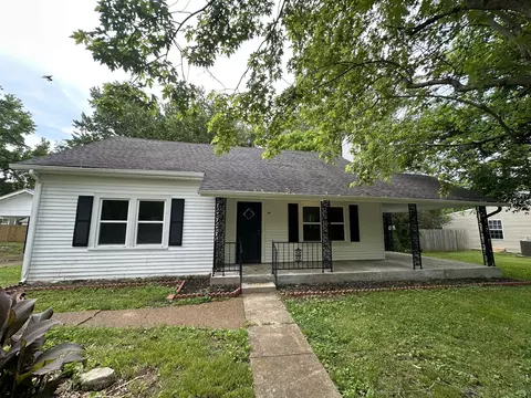 105 Murfreesboro St, Murfreesboro, TN 37127