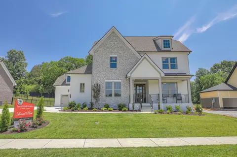 114 Willow Bend Dr, Hendersonville, TN 37075