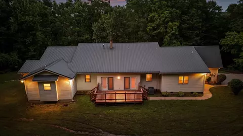 Exterior - 6601 Hunter Rd, Harrison, TN 37341 photo 4 of 25