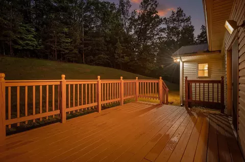 Exterior - 6601 Hunter Rd, Harrison, TN 37341 photo 10 of 25