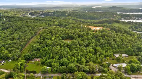 View/Area - 6601 Hunter Rd, Harrison, TN 37341 photo 7 of 9
