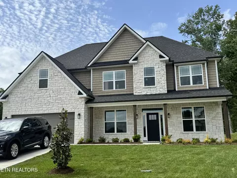 8911 Twisted Willow Ln, Knoxville, TN 37931