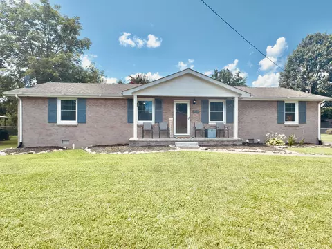 457 Cedarcliff Rd, Antioch, TN 37013