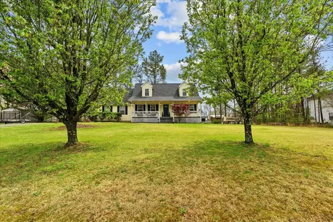 82 Ellis Ln, Chatsworth, GA 30705