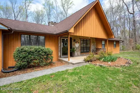 602 Ala Dr, Knoxville, TN 37920