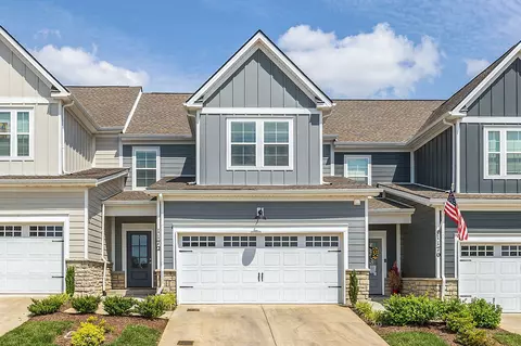 1172 Short St, Spring Hill, TN 37174