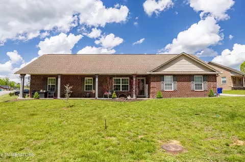 4626 Bella Capri Ln, Knoxville, TN 37918