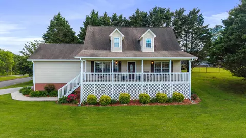 123 Falling Leaf Cir, Cleveland, TN 37312