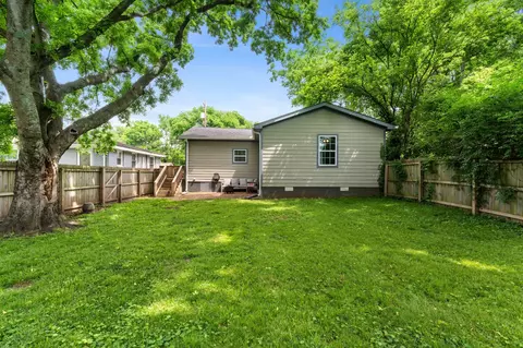 Exterior - 212 Cherry St, Madison, TN 37115 photo 3 of 4
