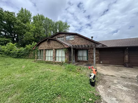 120 Red Bell Rd, Newbern, TN 38059