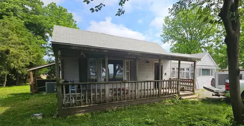 694 Boothspoint Rd, Dyersburg, TN 38024