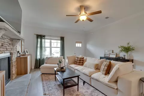 3229 Chatfield Dr, Murfreesboro, TN 37129 photo 6