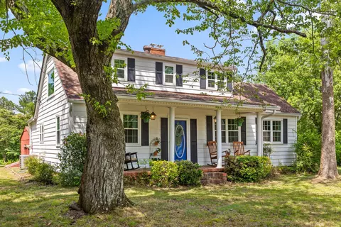 4519 Oakwood Dr, Chattanooga, TN 37416