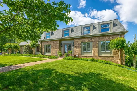 3620 Glen Oaks Dr, Chattanooga, TN 37412