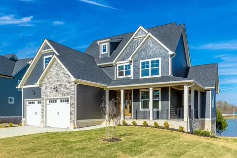 476 Lakeshore Cove Dr #9, Fort Oglethorpe, GA 30742